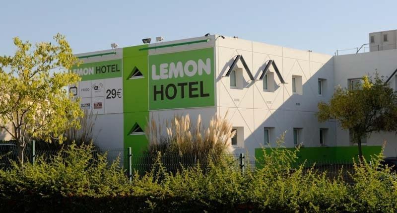 Lemon Hotel - Mery Sur Oise/Cergy Luaran gambar