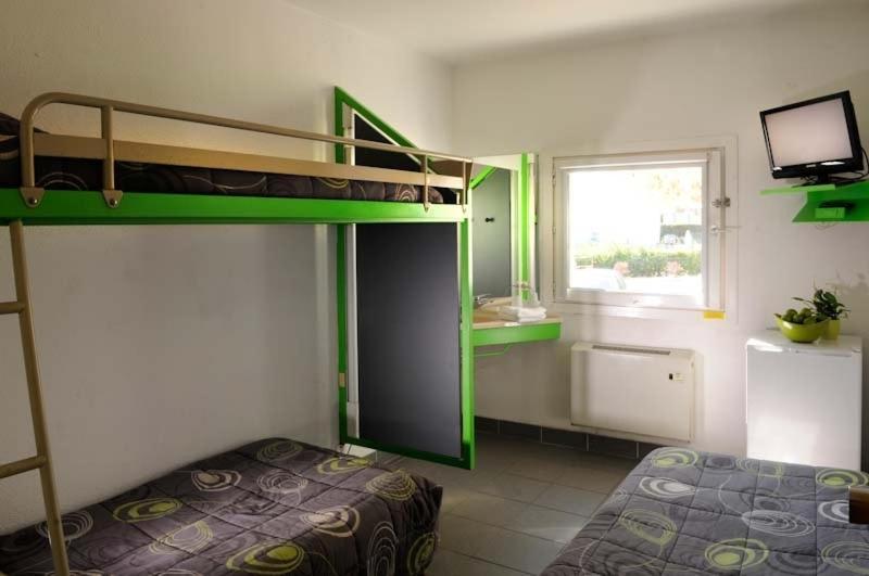 Lemon Hotel - Mery Sur Oise/Cergy Bilik gambar
