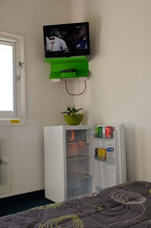 Lemon Hotel - Mery Sur Oise/Cergy Bilik gambar