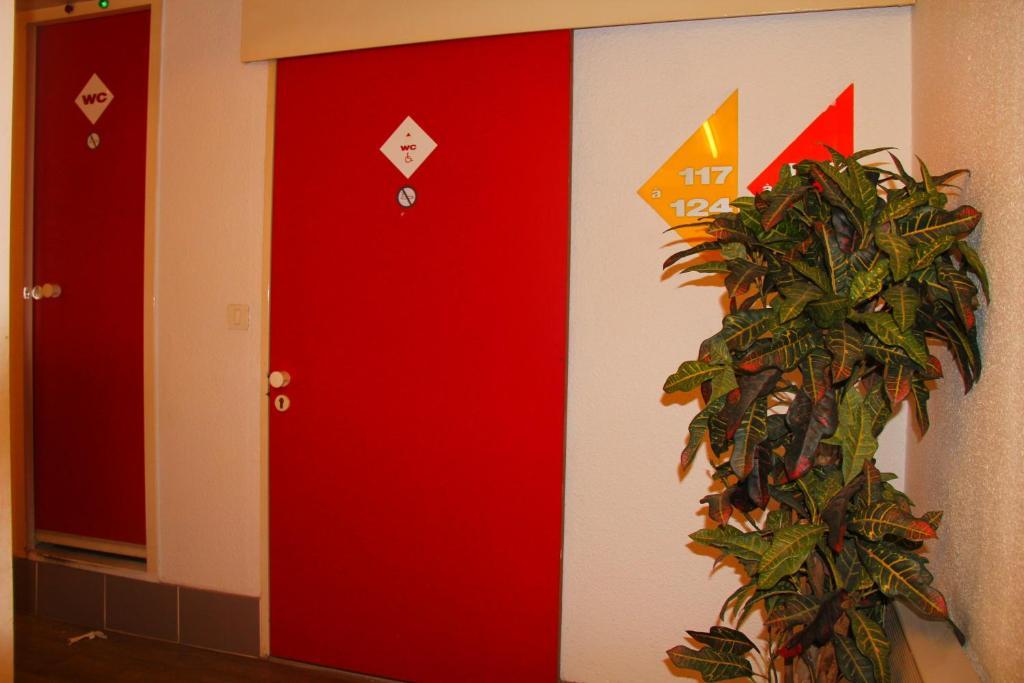 Lemon Hotel - Mery Sur Oise/Cergy Luaran gambar