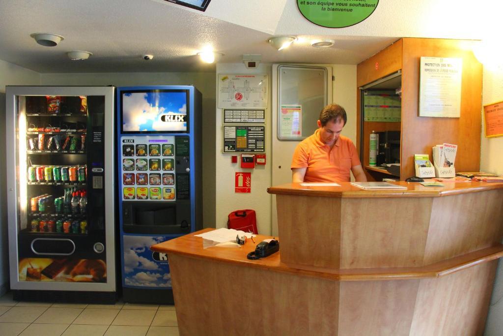 Lemon Hotel - Mery Sur Oise/Cergy Luaran gambar